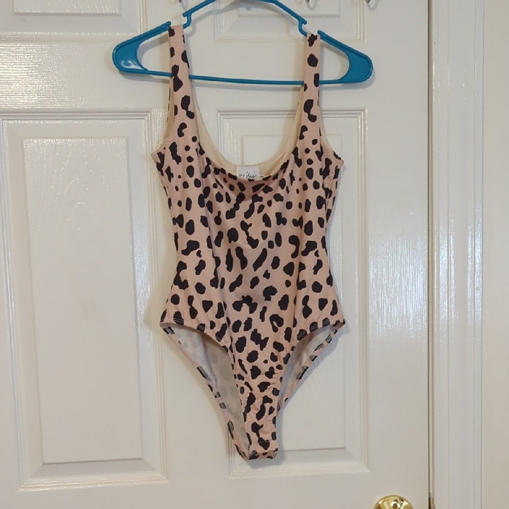 Leopard Print Women's Bodysuit